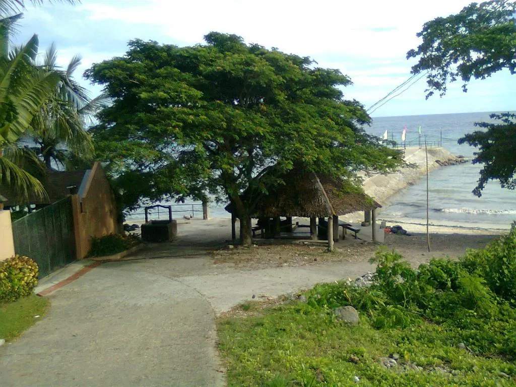 Panglao Palms Apartelle אורחן