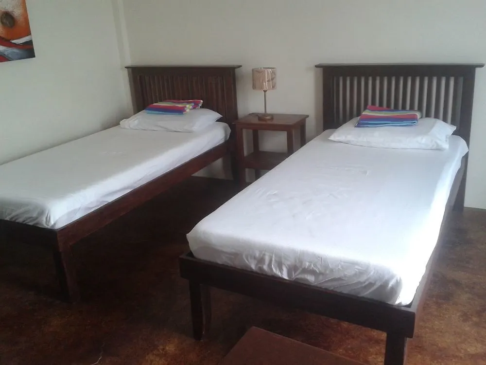 Panglao Palms Apartelle 2*,