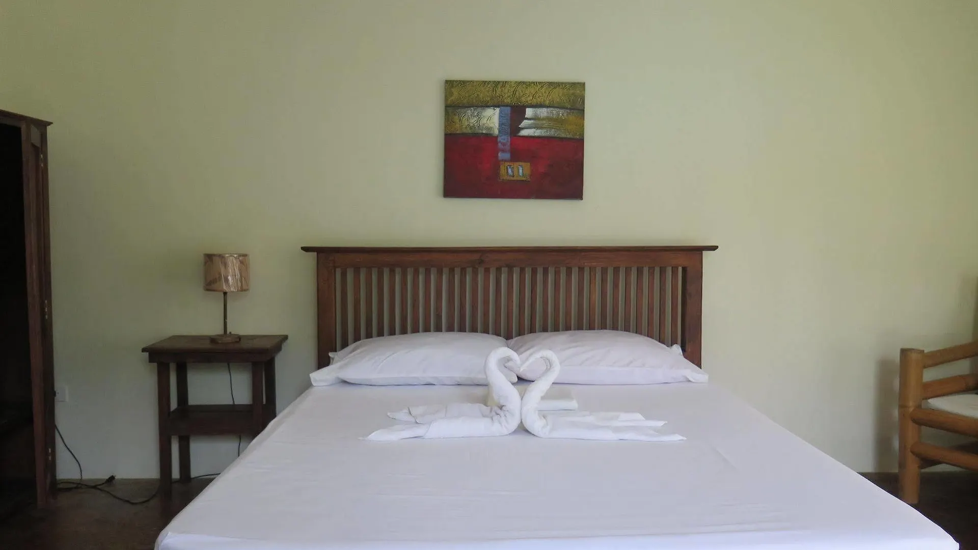 Panglao Palms Apartelle אורחן